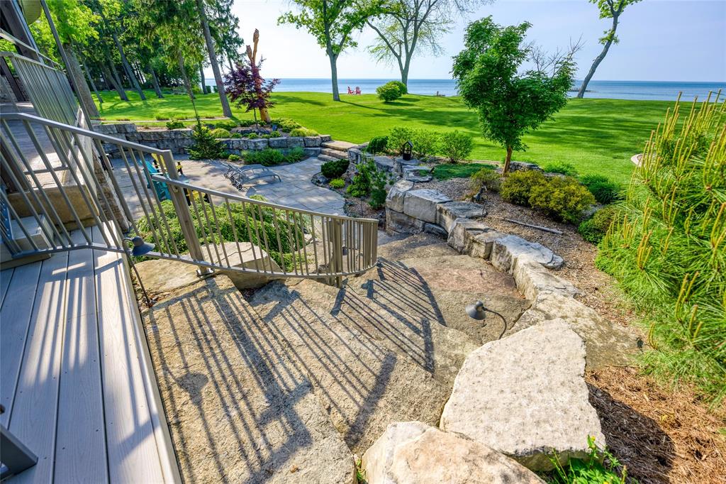 1526 LAKESHORE Road, Sarnia, Ontario, Canada