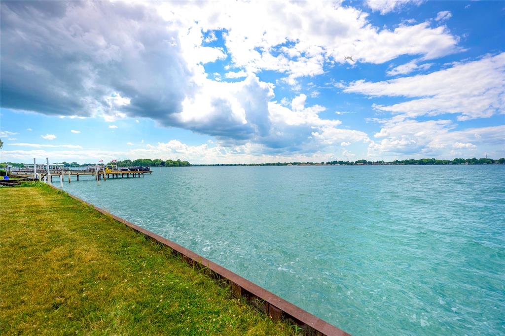 3551 ST CLAIR Parkway, Sombra, Ontario, Canada