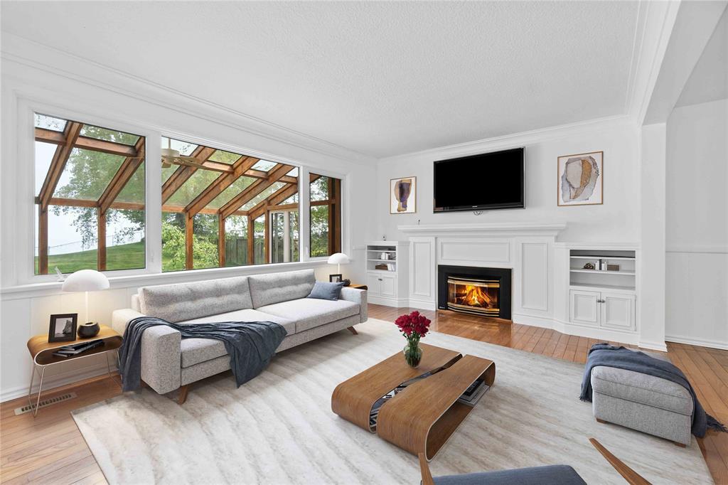 2337 PASSINGHAM Drive, Sarnia, Ontario, Canada