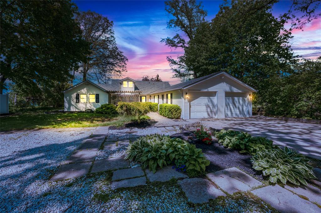 3186 DANA Street, Plympton-Wyoming, Ontario, Canada photo 3