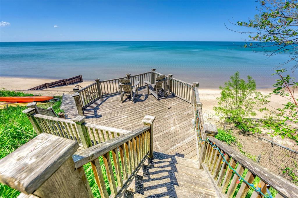 3186 DANA Street, Plympton-Wyoming, Ontario, Canada photo 6