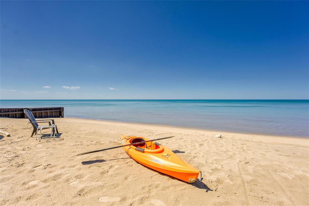 3186 DANA Street, Plympton-Wyoming, Ontario, Canada photo 9