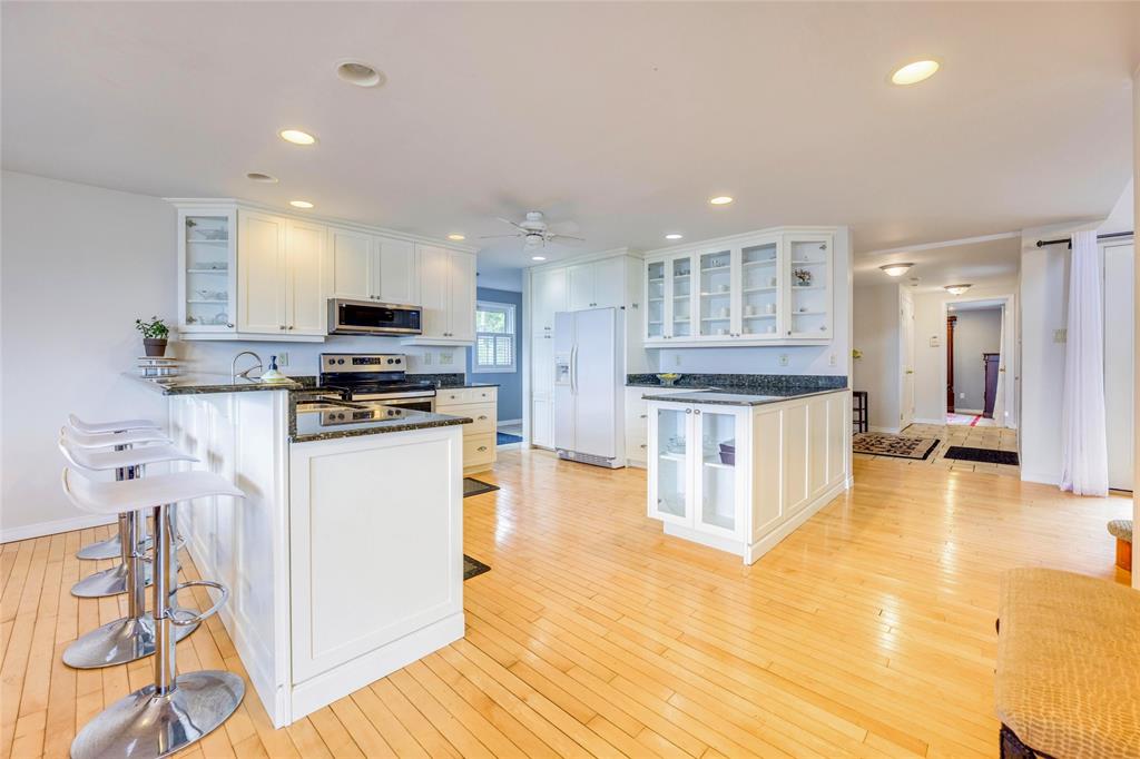 3186 DANA Street, Plympton-Wyoming, Ontario, Canada photo 20