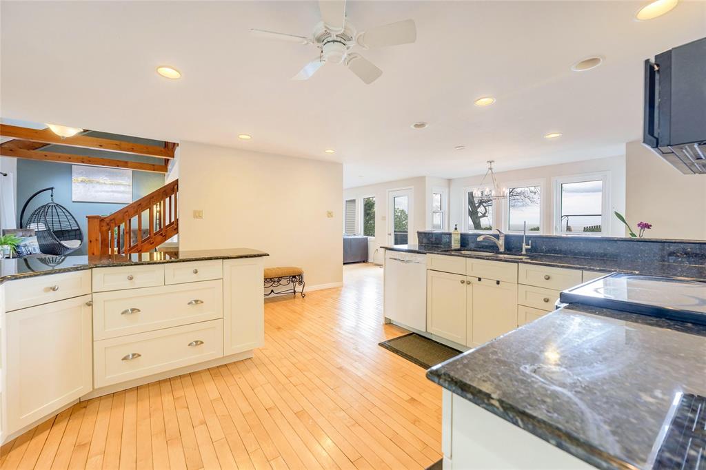 3186 DANA Street, Plympton-Wyoming, Ontario, Canada photo 21