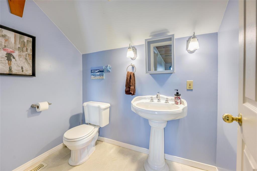 3186 DANA Street, Plympton-Wyoming, Ontario, Canada photo 40