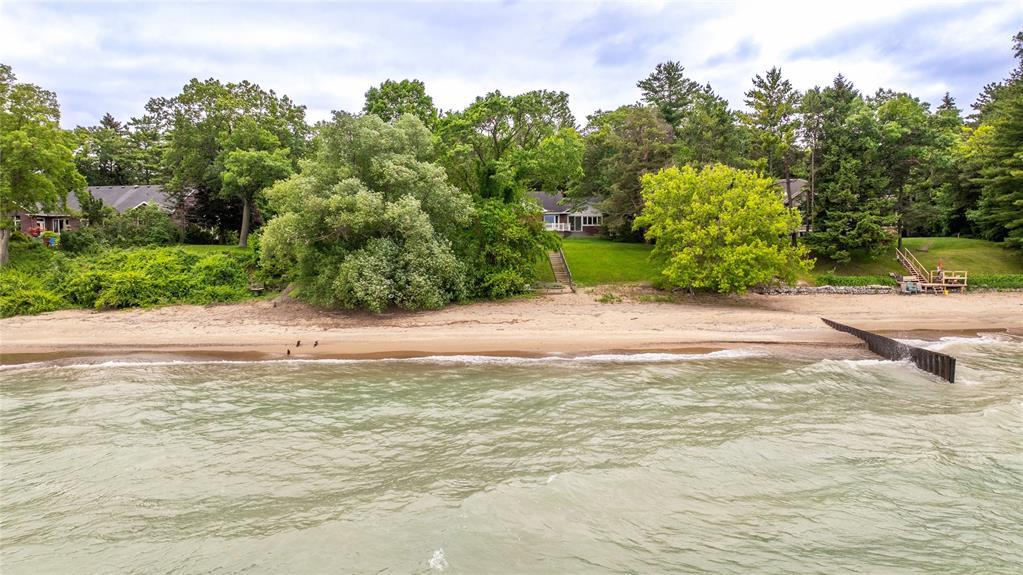 1690 LAKESHORE Road, Sarnia, Ontario, Canada photo 18