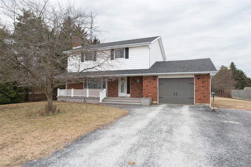 6931 FRANCIS Street, Plympton-Wyoming Ontario, Canada