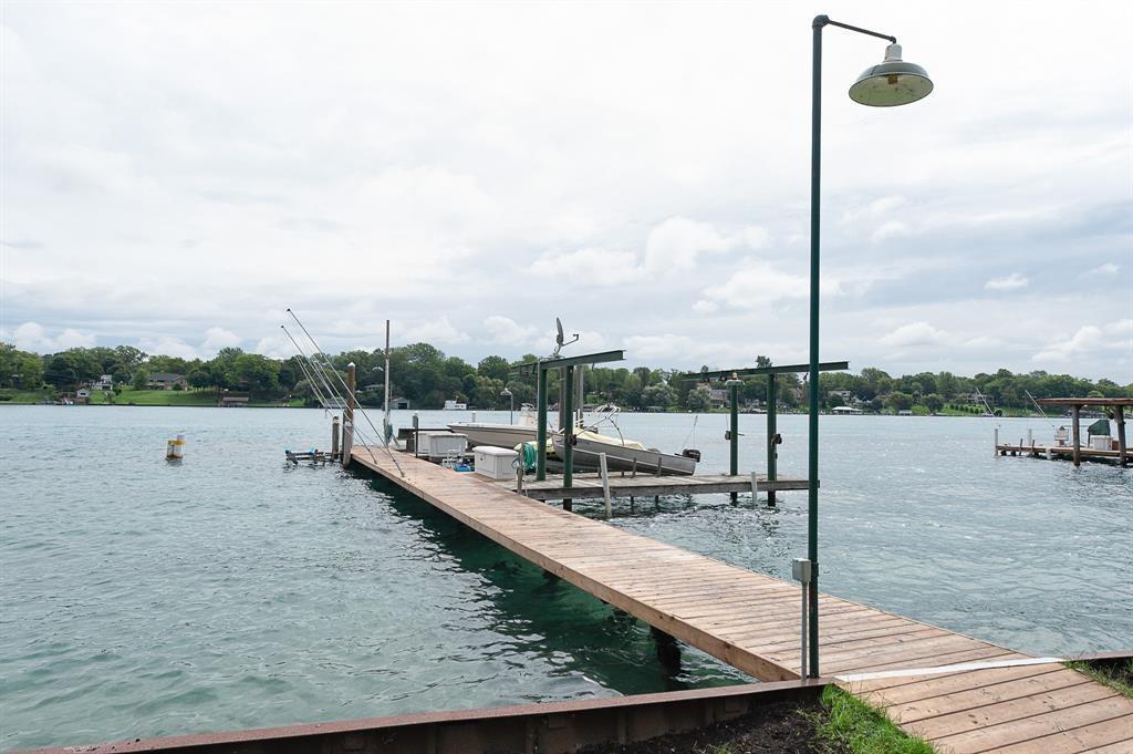 S10A STAG ISLAND, St. Clair Ontario, Canada