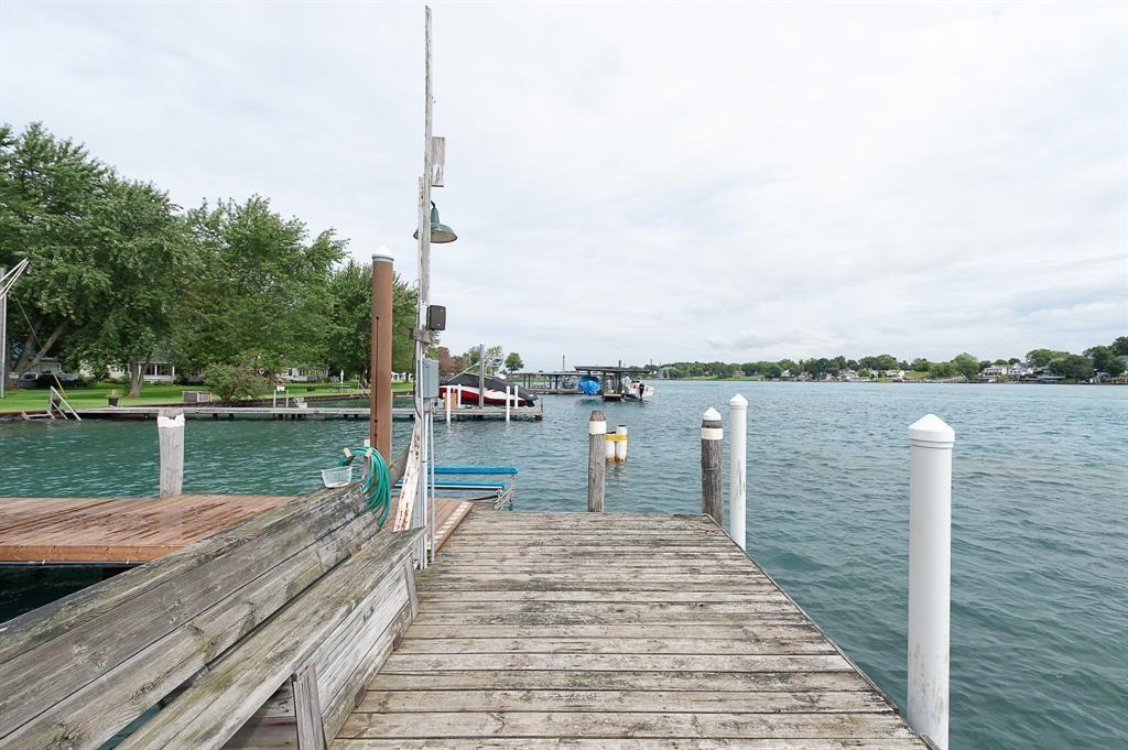 S10A STAG ISLAND, St. Clair Ontario, Canada