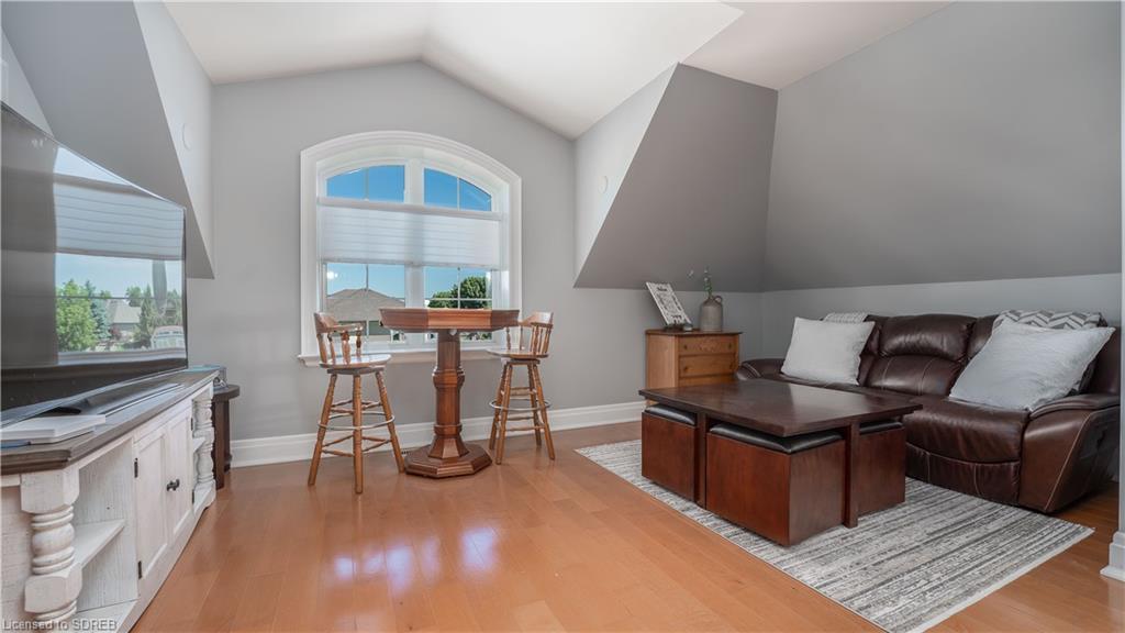 44 YEAGER Avenue, Simcoe, Ontario, Canada