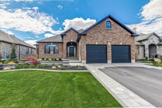 47 ROSS Avenue N, Simcoe Ontario, Canada