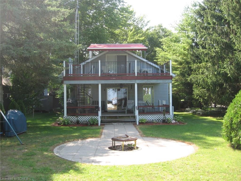2 Tyler Street, Turkey Point Ontario, Canada