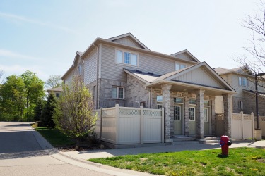 1941 Ottawa St Unit #16a, Kitchener Ontario, Canada
