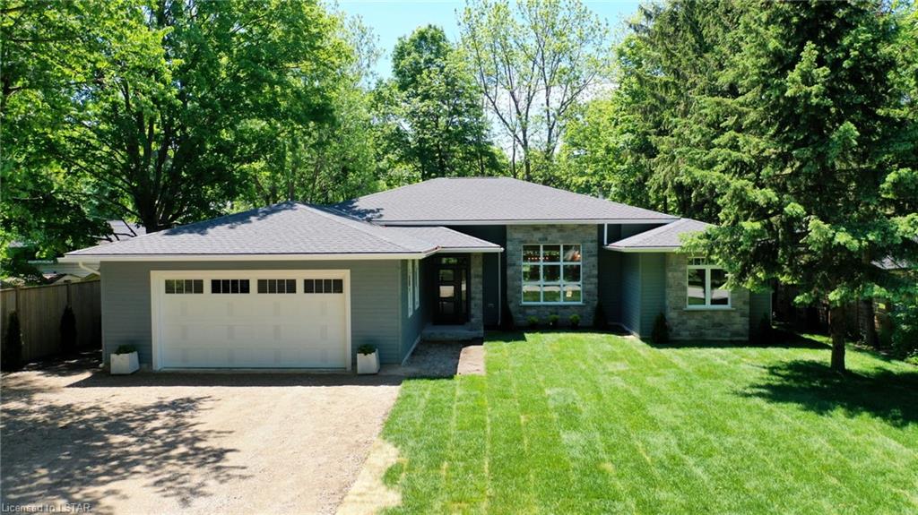 18 COLINA Street, Bayfield Ontario, Canada