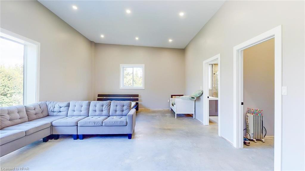 33895 STANLEY Boulevard, Bluewater, Ontario, Canada