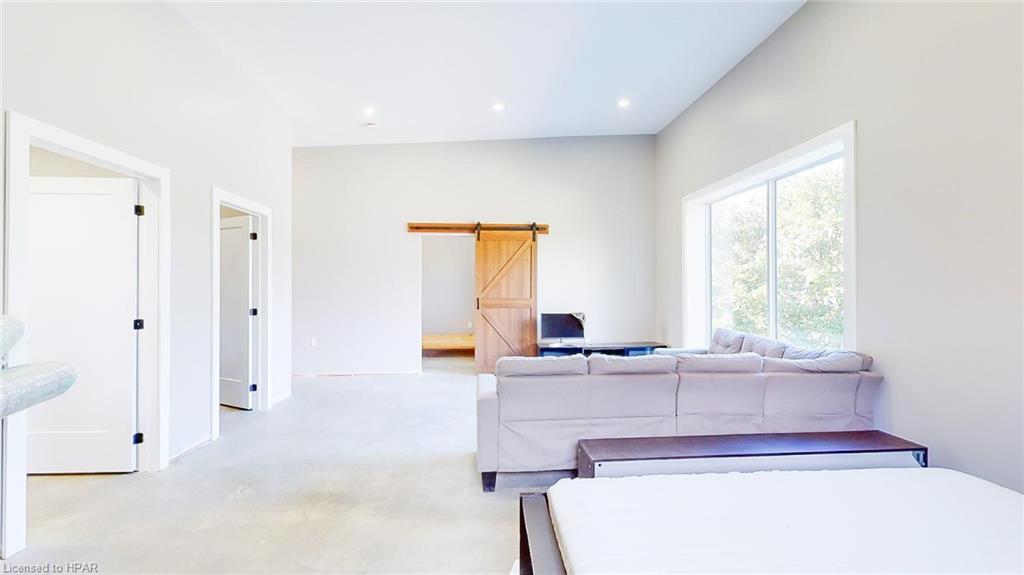 33895 STANLEY Boulevard, Bluewater, Ontario, Canada