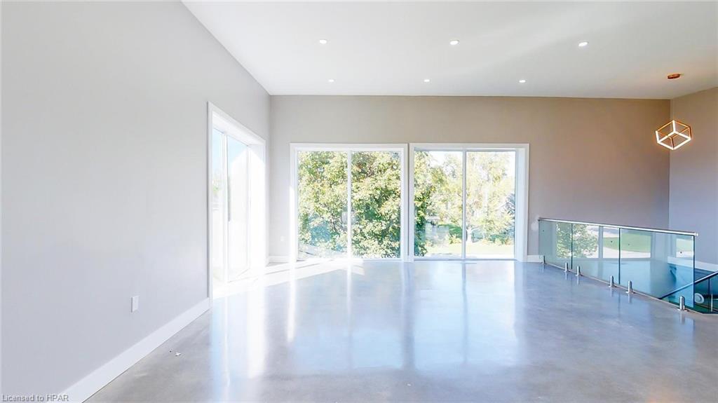 33895 STANLEY Boulevard, Bluewater, Ontario, Canada