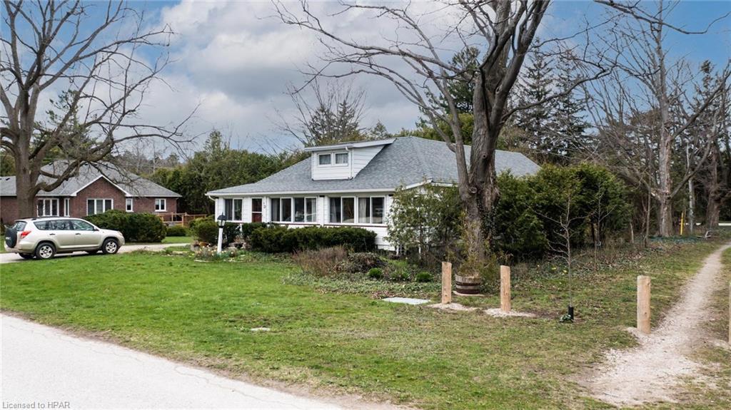23 JOHN Avenue, Bayfield, Ontario, Canada