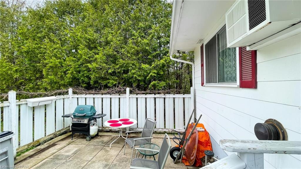 23 JOHN Avenue, Bayfield, Ontario, Canada