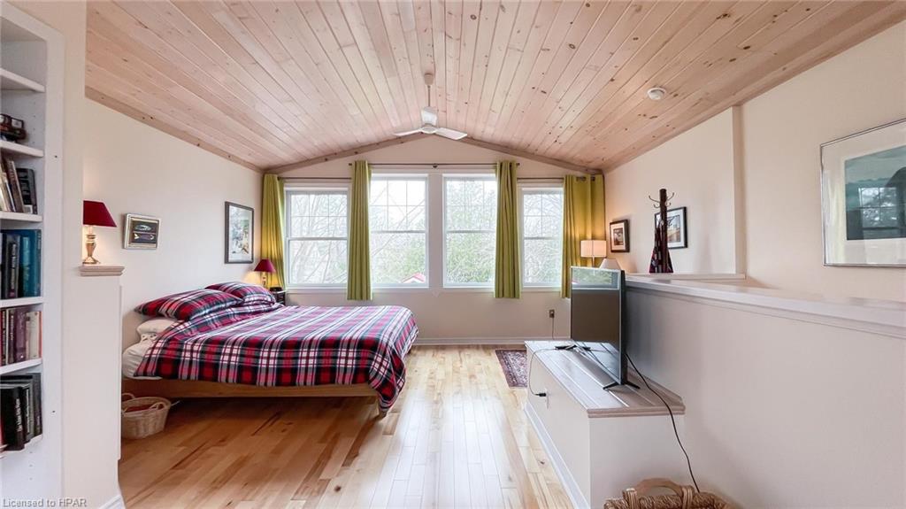18 LOUISA Street, Bayfield, Ontario, Canada