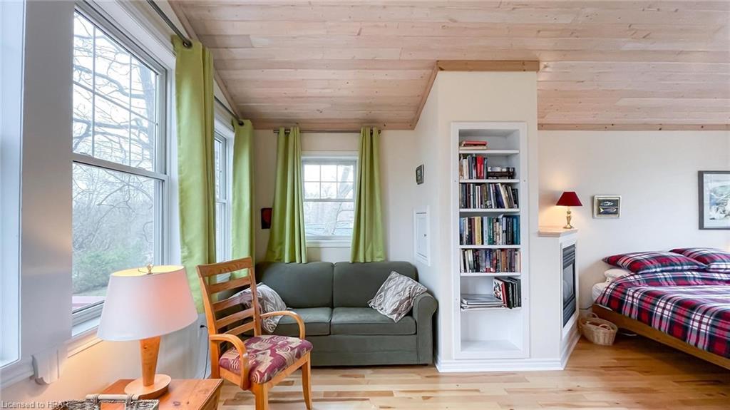 18 LOUISA Street, Bayfield, Ontario, Canada