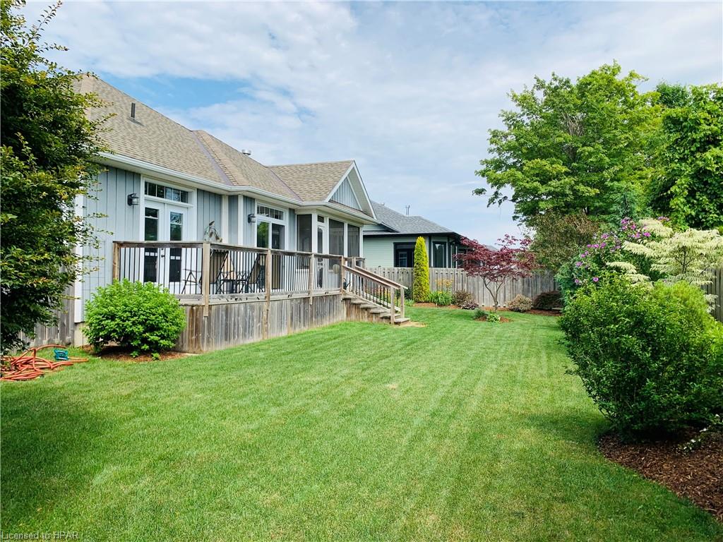 22 THIMBLEWEED Drive, Bayfield, Ontario, Canada