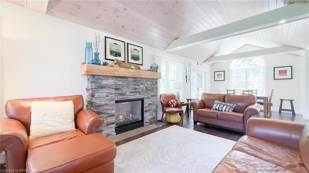 32 CHRISTY Street, Bayfield, Ontario, Canada