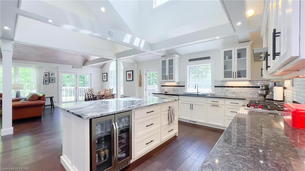 32 CHRISTY Street, Bayfield, Ontario, Canada