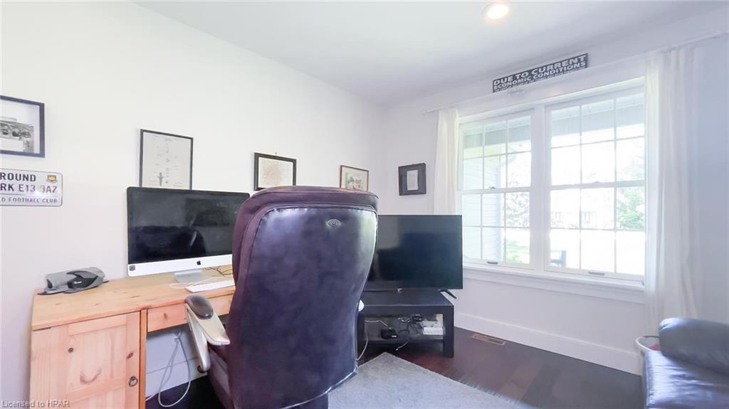 32 CHRISTY Street, Bayfield, Ontario, Canada