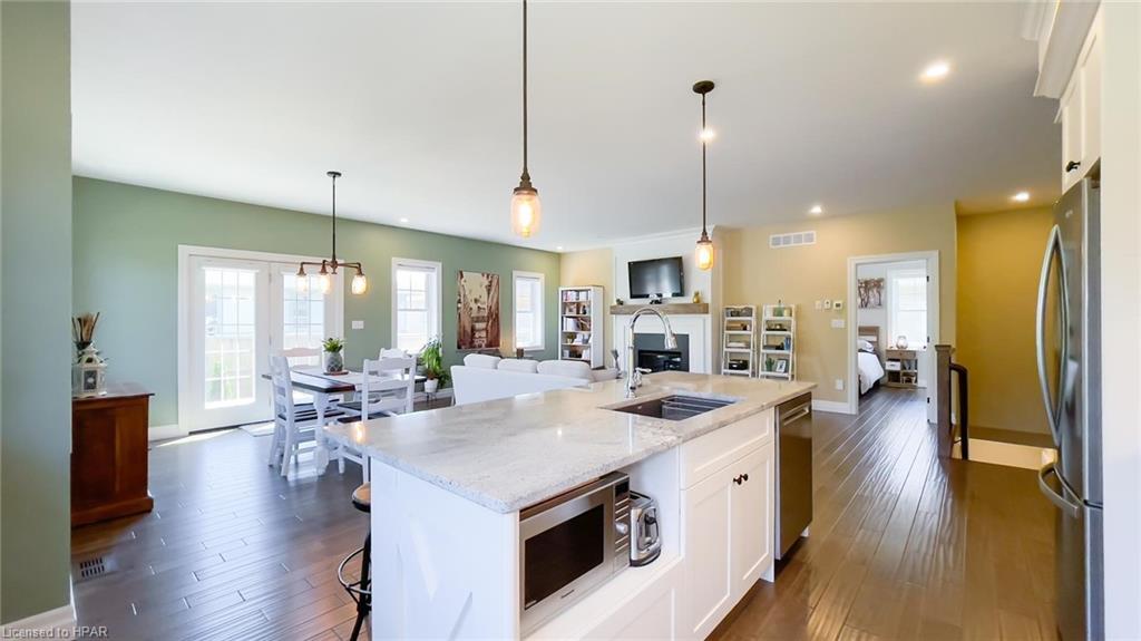 2 SWEET GRASS Street, Bayfield, Ontario, Canada