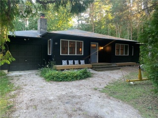 38 JANE Street, Bayfield Ontario, Canada