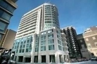 8 Scollard St, Toronto Ontario, Canada