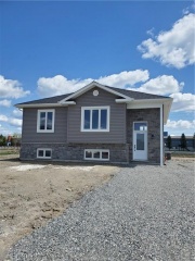 4367 Larocque Avenue, Val Caron Ontario, Canada