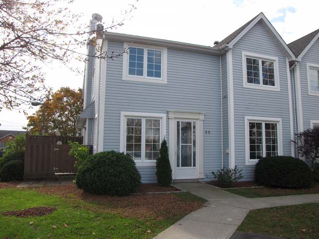 14 NEW LAKESHORE ROAD 44, Port Dover, Ontario, Canada