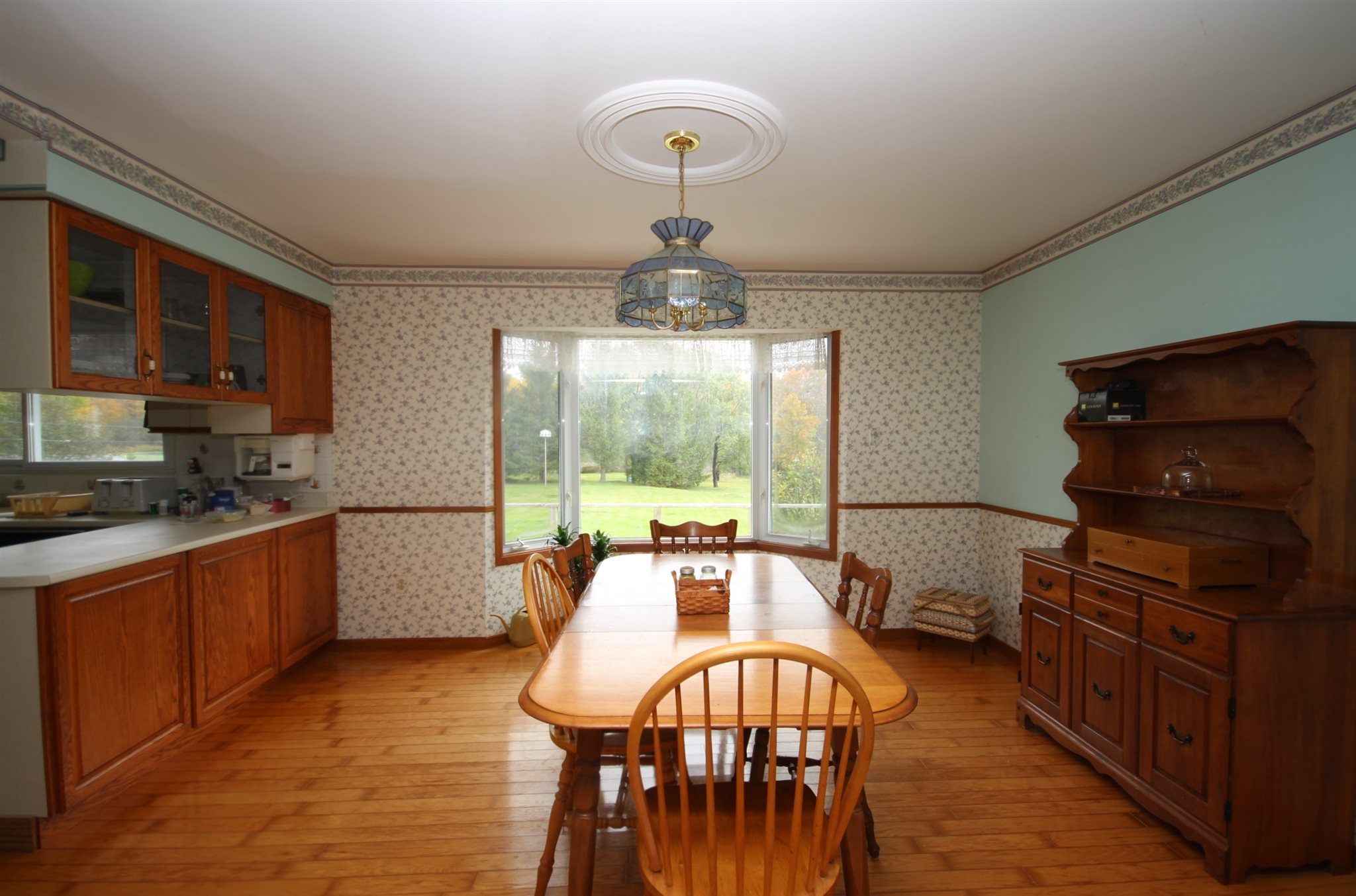 407 Coronation Boulevard, Kingston Ontario, Canada
