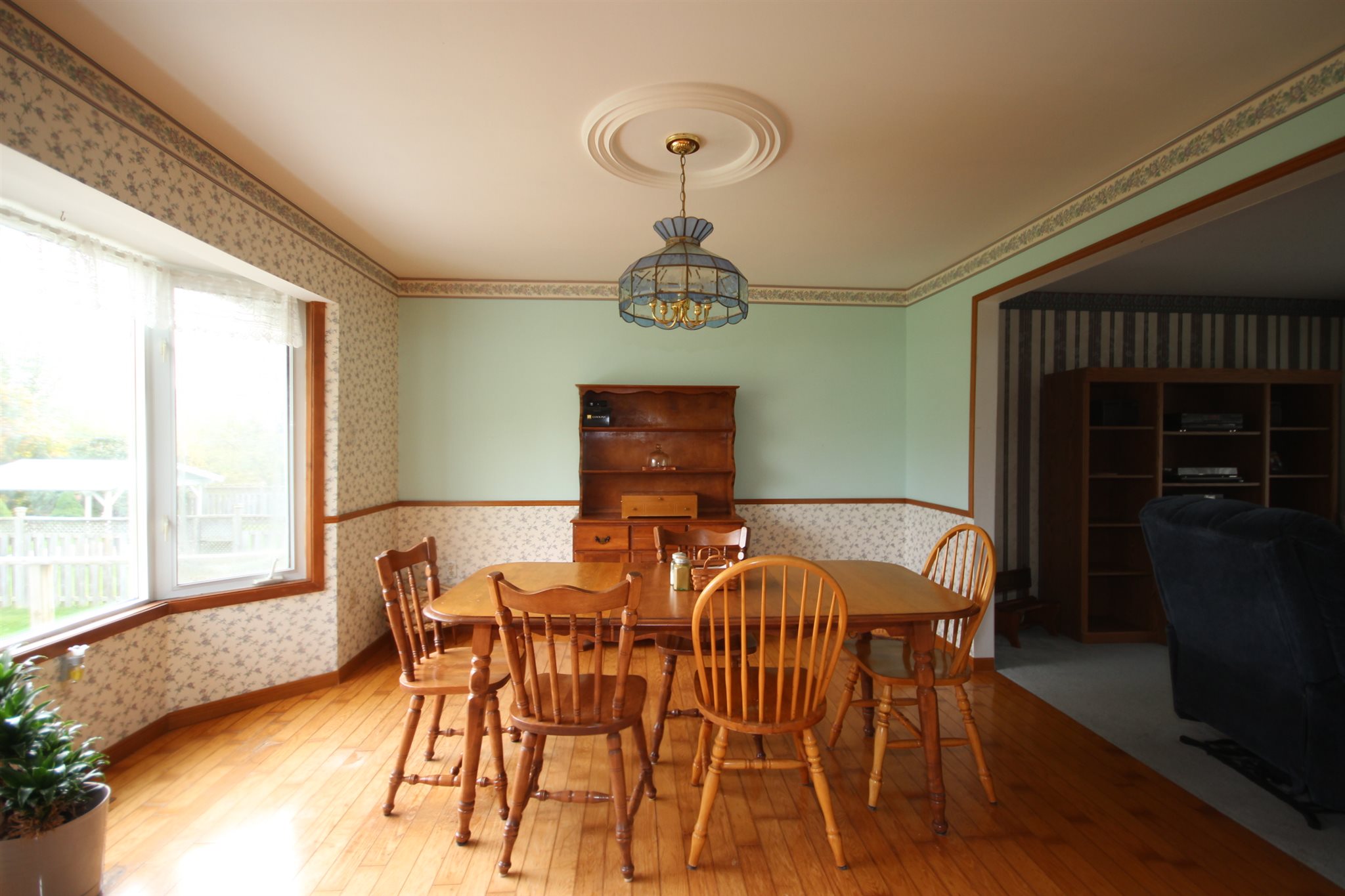 407 Coronation Boulevard, Kingston Ontario, Canada
