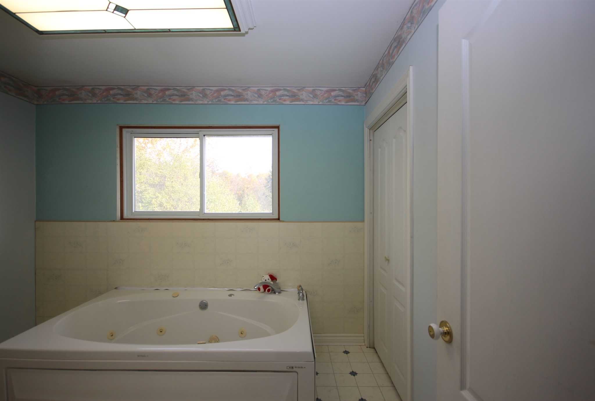407 Coronation Boulevard, Kingston Ontario, Canada