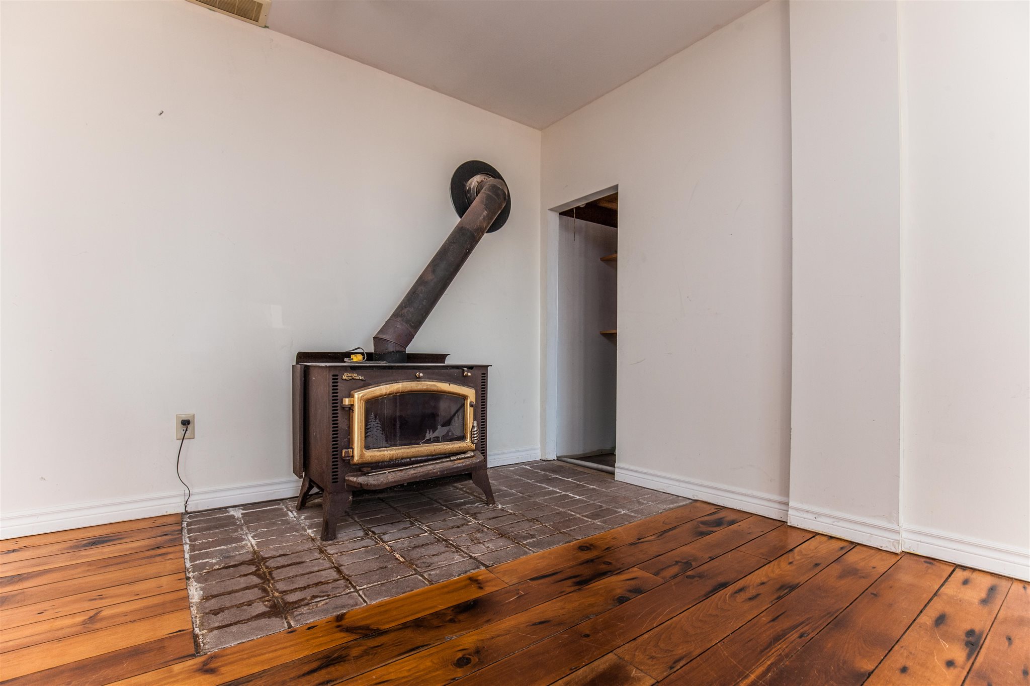 995 BETHEL Road, Stone Mills Ontario, Canada