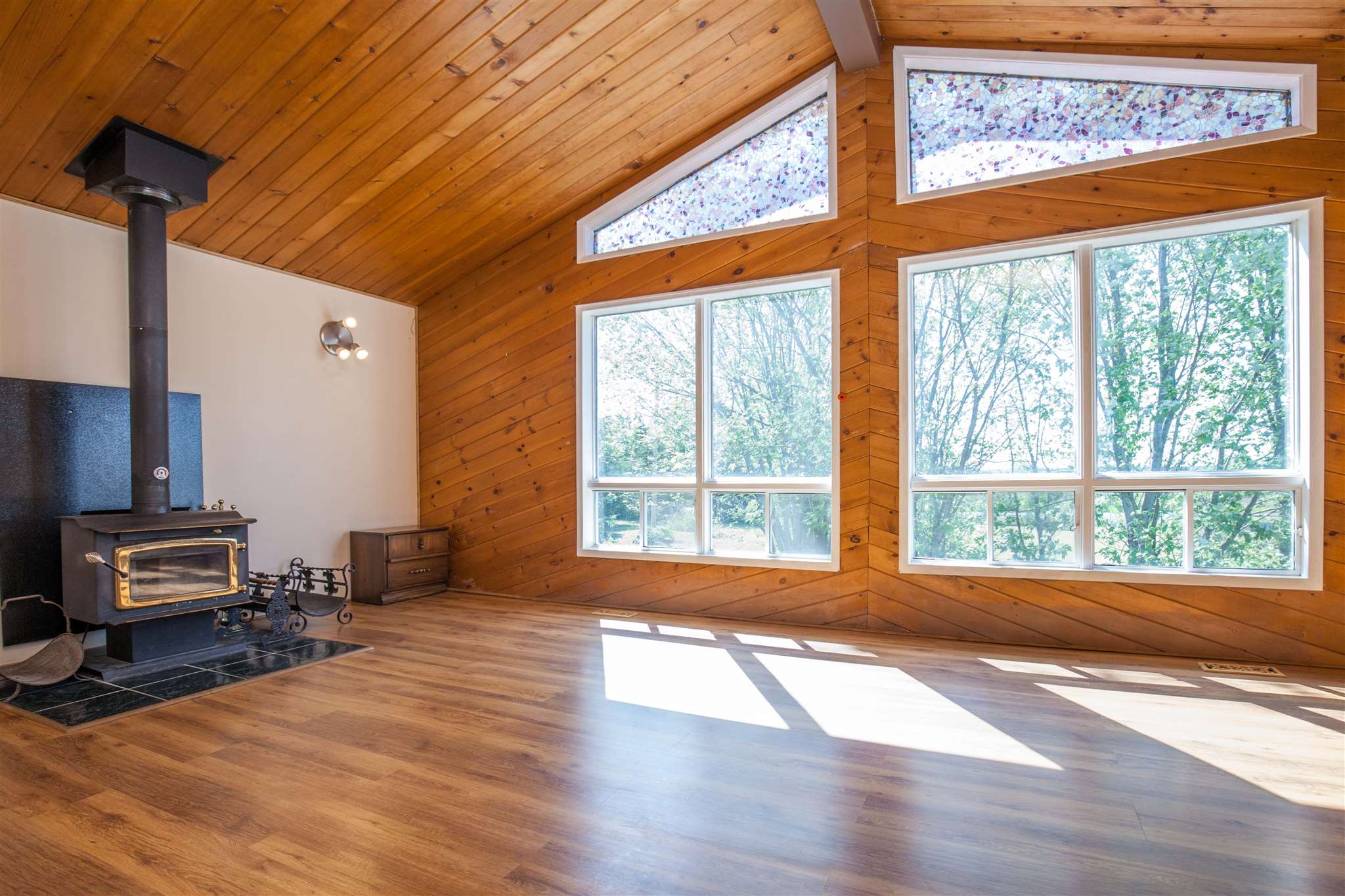 995 BETHEL Road, Stone Mills Ontario, Canada