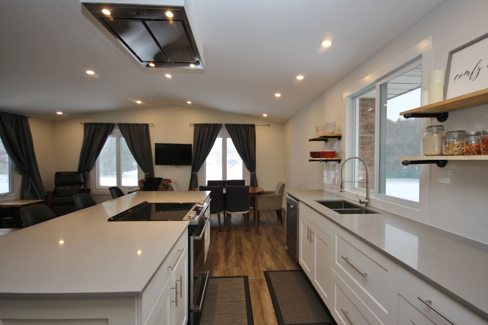 868 Allum Avenue, Kingston Ontario, Canada