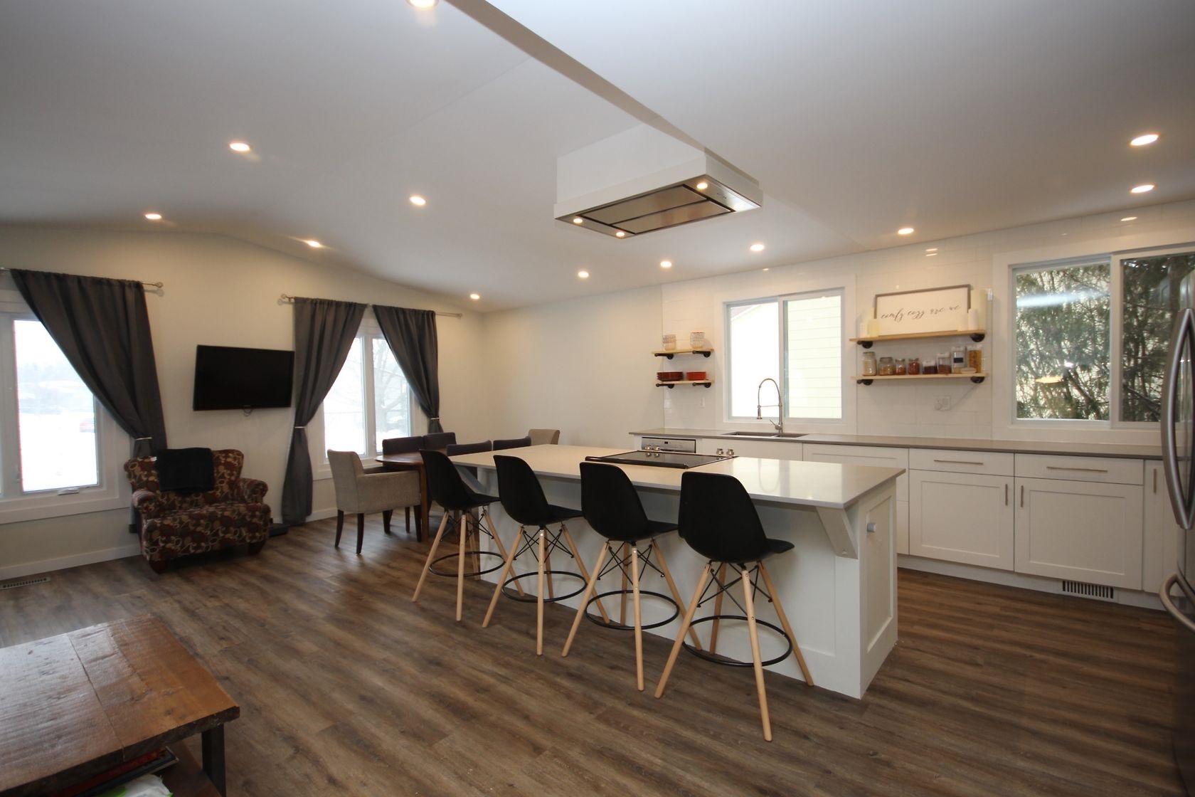 868 Allum Avenue, Kingston Ontario, Canada