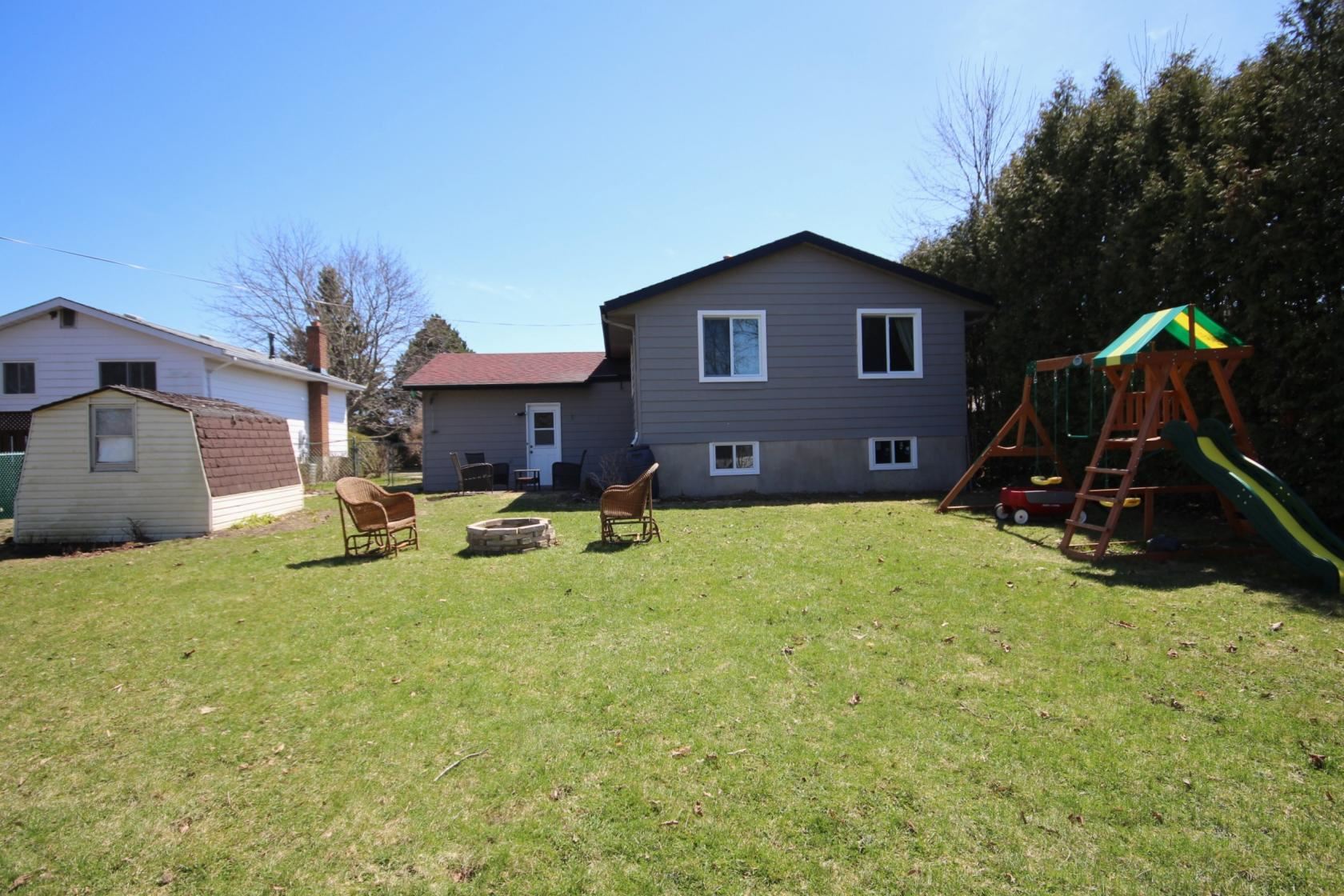 868 Allum Avenue, Kingston Ontario, Canada