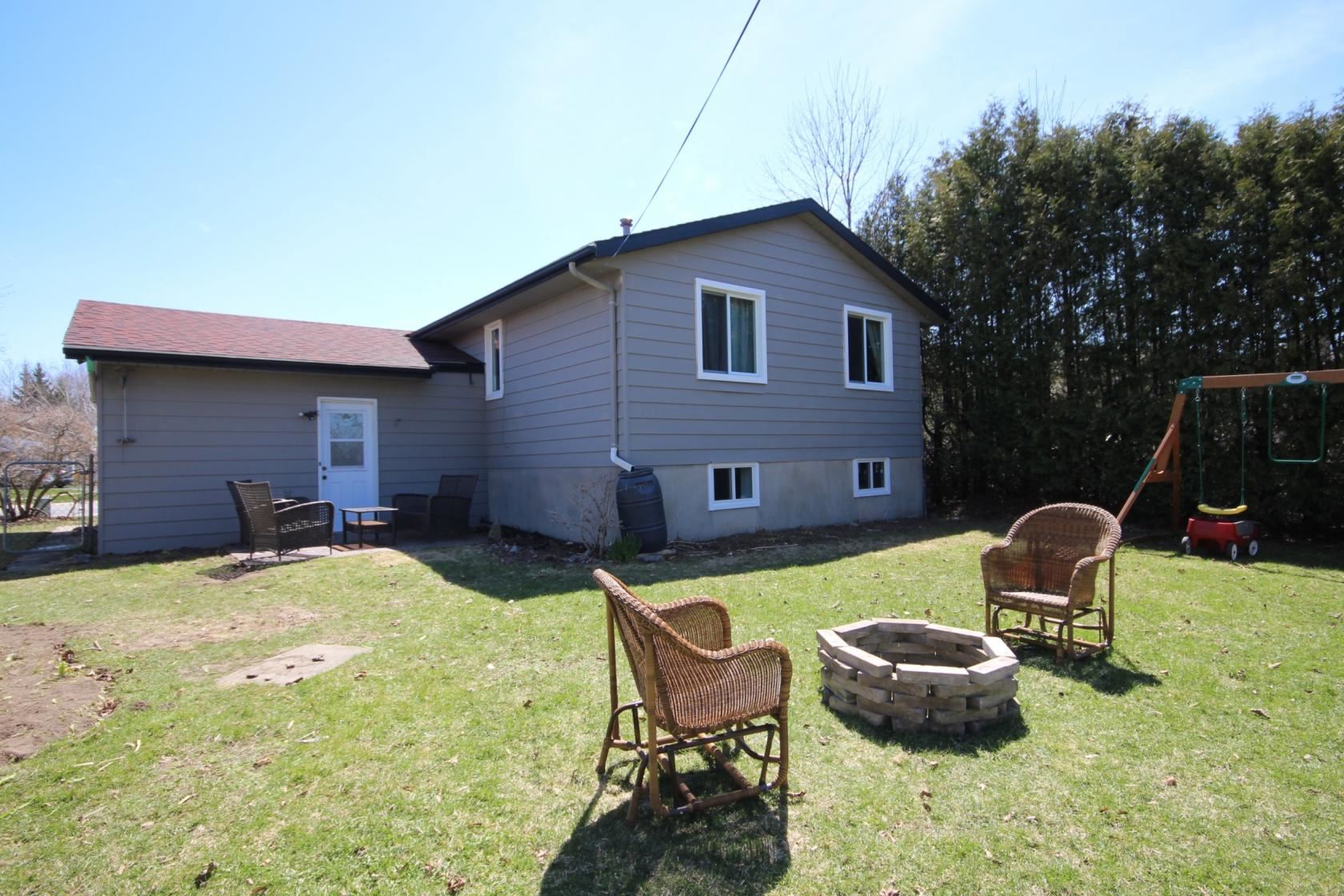 868 Allum Avenue, Kingston Ontario, Canada