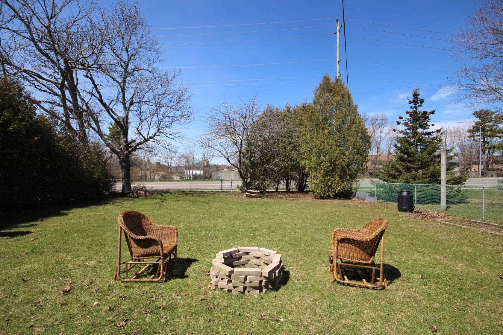 868 Allum Avenue, Kingston Ontario, Canada