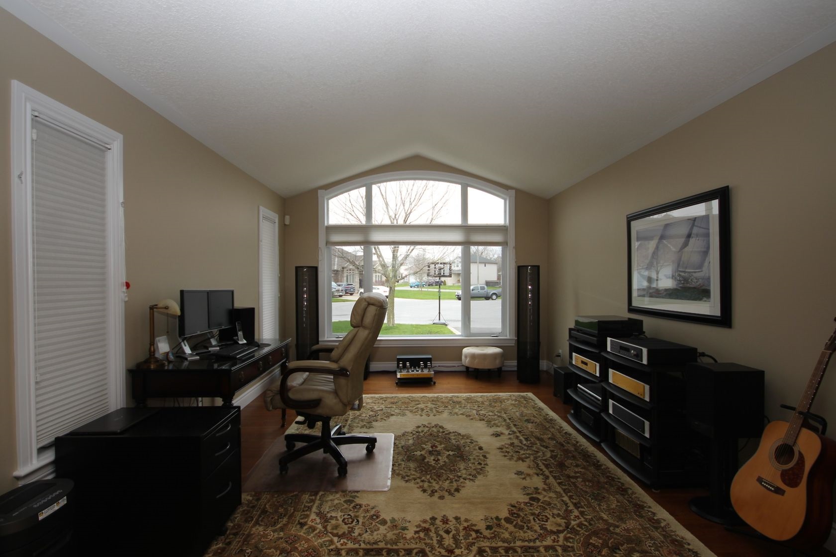 994 Granite Court, Kingston Ontario, Canada