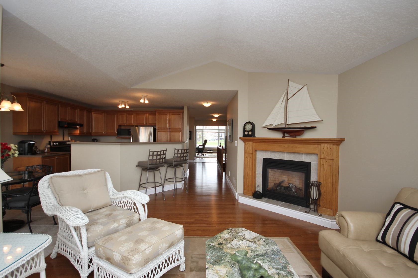 994 Granite Court, Kingston Ontario, Canada