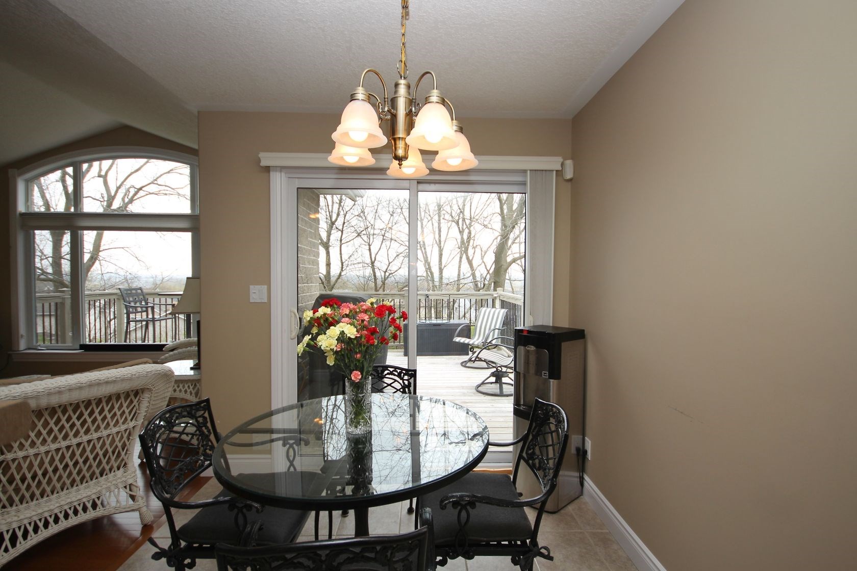 994 Granite Court, Kingston Ontario, Canada