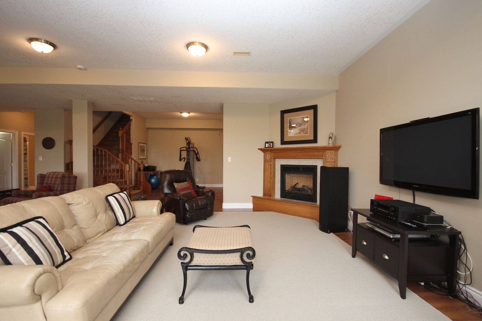 994 Granite Court, Kingston Ontario, Canada