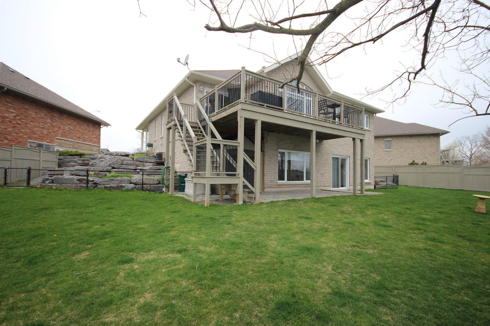 994 Granite Court, Kingston Ontario, Canada