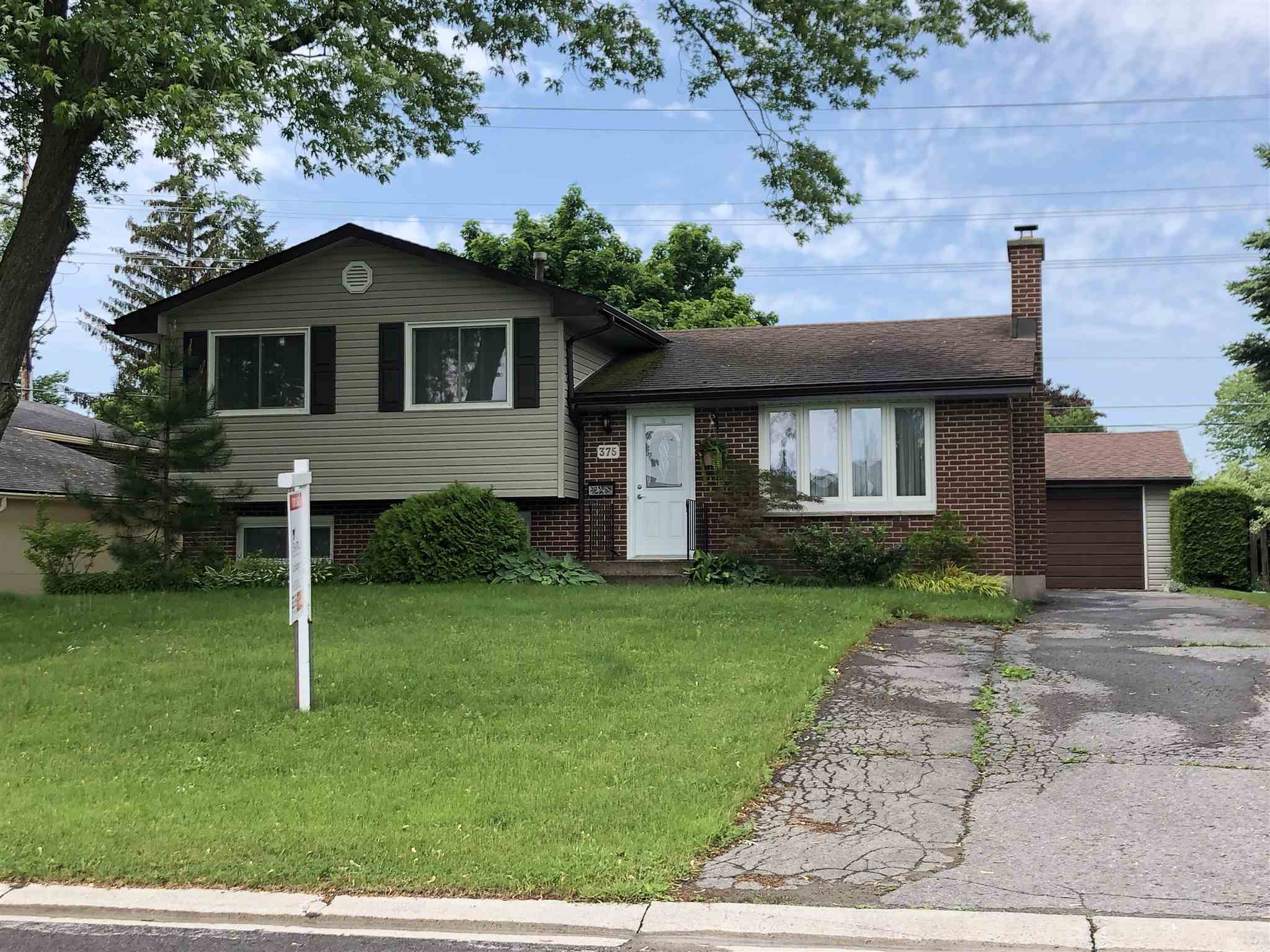375 Glen Castle Road, Kingston Ontario, Canada